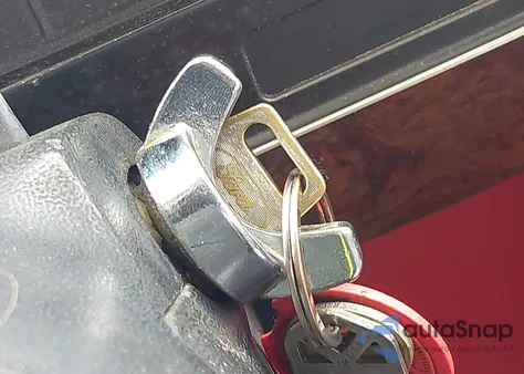 1989 Ford Ranger из США, поврежденный, VIN 1FTCR10A1KUB21990